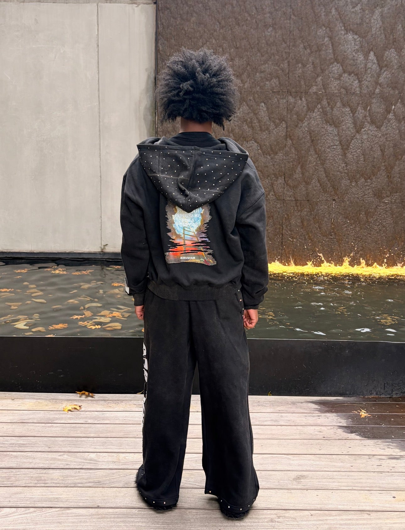 BLACK FAITH SWEATSUIT